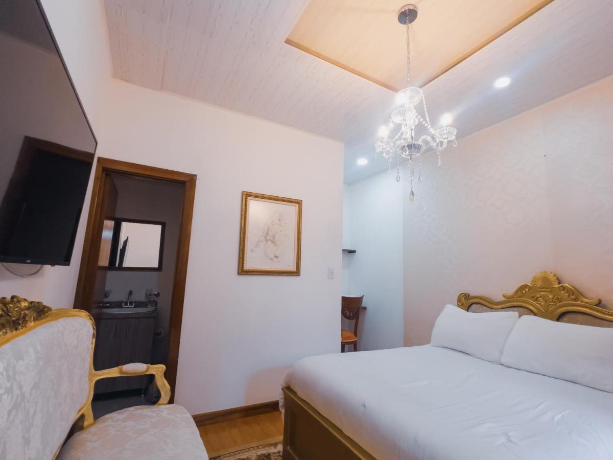 Salamina Highs Hotell Exteriör bild